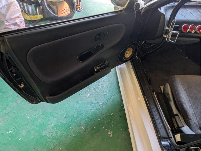 シルビア Ｋ’ｓ　クラブセレクション　ＳＲ２０ＤＥＴターボ５ＭＴ　社外ＬＳＤ　サンルーフ　Ｔ５１７タービン　エキマニ　ニスモインジェクター　Ｚ３２エアフロ　ＨＰＩインタークーラー　ＨＰＩアルミラジエーター　エレメント移動式オイルクーラー（40枚目）