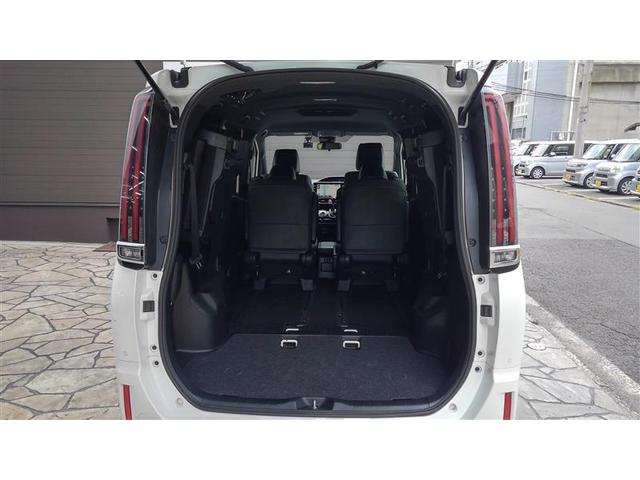 エスクァイア Ｇｉ　両側Ｐドア　１オナ　スマートキーＰスタート　リアカメラ　ＡＵＸ　アイドリングＳＴＯＰ　ＥＴＣ車載器　オートエアコン　イモビライザー　オートクルーズコントロール　キーレス　ナビＴＶ　ＡＢＳ　３列　アルミ（34枚目）