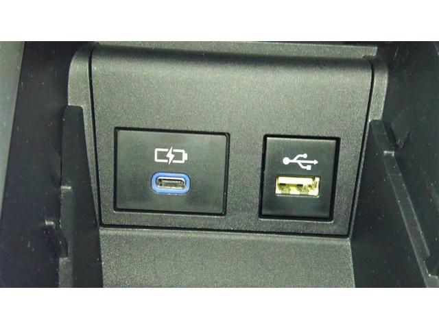 ノア ハイブリッドＳ－Ｚ　横滑り防止機能　エアバッグ　アイドリングストップ　オートクルーズコントロール　地デジ　両側自動ドア　ダブルエアコン　スマートエントリー　ＬＥＤランプ　バックモニター　メモリナビ　３列シート　ＥＴＣ付き（14枚目）