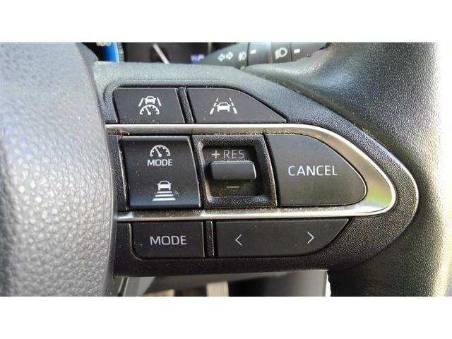 ノア ハイブリッドＳ－Ｚ　横滑り防止機能　エアバッグ　アイドリングストップ　オートクルーズコントロール　地デジ　両側自動ドア　ダブルエアコン　スマートエントリー　ＬＥＤランプ　バックモニター　メモリナビ　３列シート　ＥＴＣ付き（20枚目）