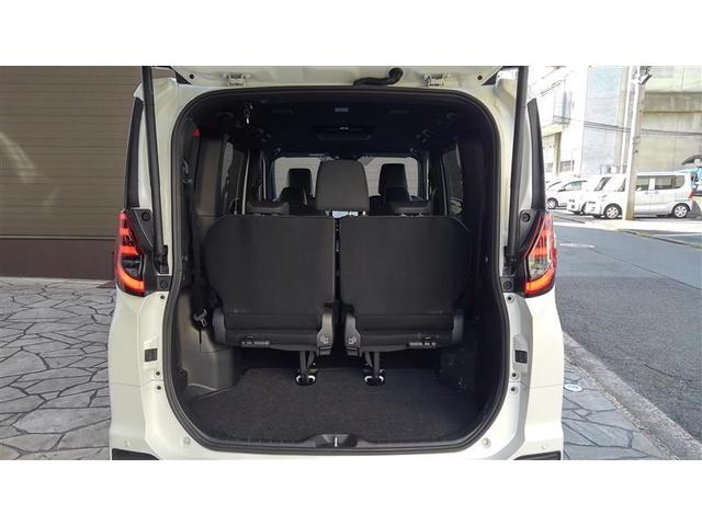 ノア ハイブリッドＳ－Ｚ　横滑り防止機能　エアバッグ　アイドリングストップ　オートクルーズコントロール　地デジ　両側自動ドア　ダブルエアコン　スマートエントリー　ＬＥＤランプ　バックモニター　メモリナビ　３列シート　ＥＴＣ付き（35枚目）