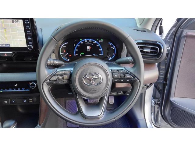 ヤリスクロス ハイブリッドＺ　ドライブレコーダ　インテリジェントキー　アルミホイル　ＬＥＤライト　１オ－ナ－　リアカメラ　ナビ　クルーズコントロール　横滑り防止システム　メモリーナビゲーション　電動シ－ト　パワステ　オートエアコン（22枚目）