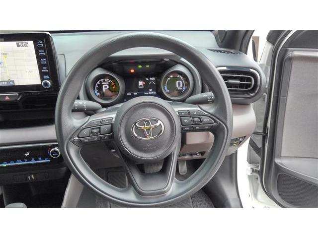 ヤリス G Bカメラ エアコン 地デジ スマートキー&プッシュスタート ドライブレコーダー LEDヘッド メモリーナビゲーション イモビ 横滑り防止システム クルーズC ABS パワーウィンドウ 1オーナー(17枚目)