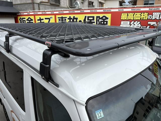 ハイゼットカーゴ クルーズターボ　ぷちキャンＣＨＡＬＥＴ　Ｌ　　走行充電　サブバッテリー　インバーター　フリップダウンモニター　サイドオーニング　遮光カーテン　両側パワースライドドア　アトレー仕様フロントフェイス・ＬＥＤヘッドライト（20枚目）