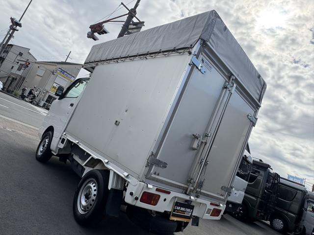 ハイゼットトラック スタンダード　宮崎ボディー製アルミパネル幌　キャビン上部積込スペース　カマチ脱着可　鍵付き観音扉　キーレス　ＷＳＲＳエアバック　５ＭＴ　ドアバイザー　エアコン　タイミングチェーン式エンジン（14枚目）