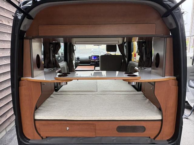 車中泊やクルマ旅に便利な機能がたくさん付いた仕様になってます☆