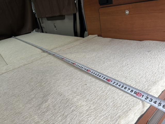 ベット奥行　約１８００ｍｍ　足元まで広々としたベッドスペースです♪