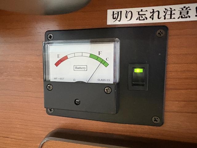 サブバッテリーボルトメーター！