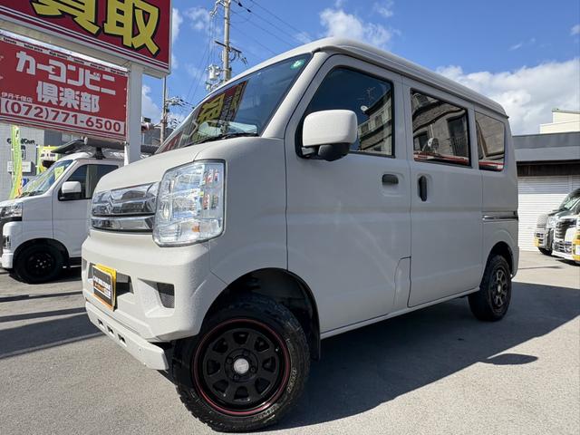 ラプター塗装　リフトアップ　キャンピングカー仕様のエブリィが入庫いたしました♪　ベットキット　キャビネット　サイドテーブル　ＬＥＤ照明等装備が充実のお買得車です☆