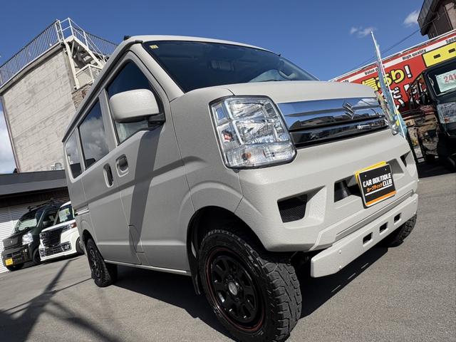 カッコイイ　デザインのラプターペイントされたリフトアップ仕様車です☆