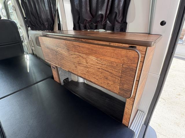 テーブルを畳んだ状態です！