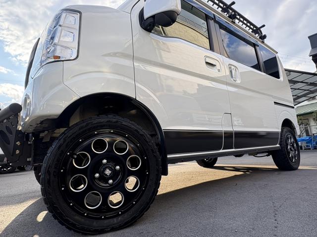 エブリイワゴン ＰＺターボ　ｐｌｕｓｌｉｎｅ仕様　フロントバンパー・リアバンパー・リフトアップ・ＨＩＧＨＳＴＹＬＥマフラー・テールランプ・　ＬＥＤナンバー移動キット・牽引フック　フロントガードバー　ルーフラック　フルセグナビ（28枚目）