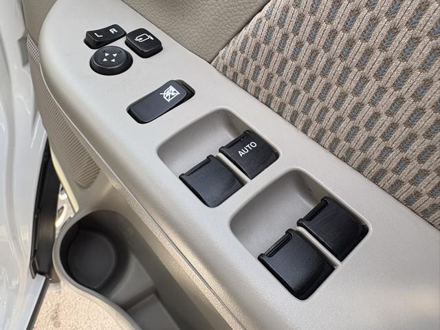 エブリイワゴン ＰＺターボ　ｐｌｕｓｌｉｎｅ仕様　フロントバンパー・リアバンパー・リフトアップ・ＨＩＧＨＳＴＹＬＥマフラー・テールランプ・　ＬＥＤナンバー移動キット・牽引フック　フロントガードバー　ルーフラック　フルセグナビ（44枚目）