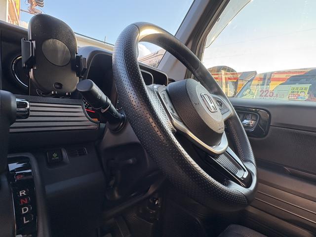 �X�e�A�����O�̍����������ł���`���g�X�e�A�����O�@�\�t���I�����̕������S�ł���