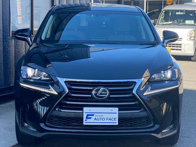 ＮＸ ＮＸ３００ｈ　プリクラッシュ　メーカーナビ　バックカメラ　ＥＴＣ　プッシュスタート　スマートキー　ＬＥＤヘッドライト　パワーシート　パワーバックドア　ステアリングリモコン　レーダークルーズコントロール　全国１年保証（3枚目）