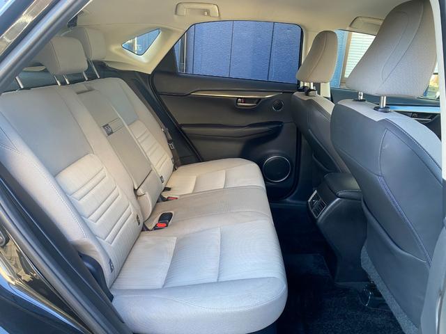 ＮＸ ＮＸ３００ｈ　プリクラッシュ　メーカーナビ　バックカメラ　ＥＴＣ　プッシュスタート　スマートキー　ＬＥＤヘッドライト　パワーシート　パワーバックドア　ステアリングリモコン　レーダークルーズコントロール　全国１年保証（19枚目）