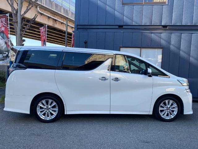 ヴェルファイア ２．５Ｚ　Ａエディション　ゴールデンアイズ　両側パワースライドドア　カロッツェリアナビ　フルセグ　フリップダウンモニター　バックカメラ　ＥＴＣ　クルーズコントロール　ＬＥＤヘッドライト　セーフティセンス　パワーバックドア　全国１年保証（5枚目）