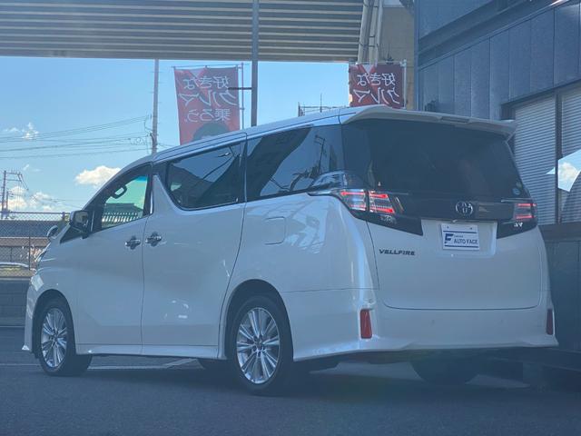 ヴェルファイア ２．５Ｚ　Ａエディション　ゴールデンアイズ　両側パワースライドドア　カロッツェリアナビ　フルセグ　フリップダウンモニター　バックカメラ　ＥＴＣ　クルーズコントロール　ＬＥＤヘッドライト　セーフティセンス　パワーバックドア　全国１年保証（8枚目）