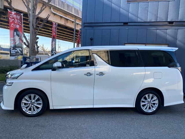 ヴェルファイア ２．５Ｚ　Ａエディション　ゴールデンアイズ　両側パワースライドドア　カロッツェリアナビ　フルセグ　フリップダウンモニター　バックカメラ　ＥＴＣ　クルーズコントロール　ＬＥＤヘッドライト　セーフティセンス　パワーバックドア　全国１年保証（9枚目）