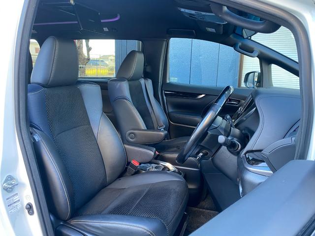 ヴェルファイア ２．５Ｚ　Ａエディション　ゴールデンアイズ　両側パワースライドドア　カロッツェリアナビ　フルセグ　フリップダウンモニター　バックカメラ　ＥＴＣ　クルーズコントロール　ＬＥＤヘッドライト　セーフティセンス　パワーバックドア　全国１年保証（17枚目）