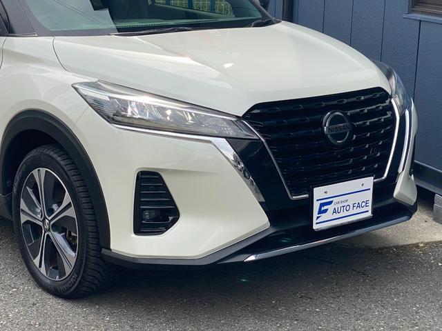 キックス Ｘ　ツートンカラー　ｅパワー　プロパイロット　純正フルセグナビ　デジタルミラー　全方位モニター　インテリジェントキー　プッシュスタート　ステアリングヒーター　ＬＥＤヘッドライト　全国一年保証（10枚目）