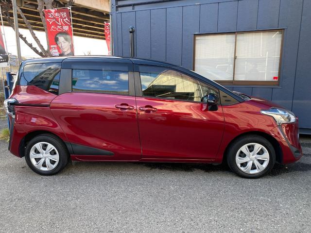 シエンタ ファンベースＧ　セーフティセンス　両側パワースライドドア　純正フルセグナビ　バックカメラ　プッシュスタート　スマートキー　全国一年保証（5枚目）