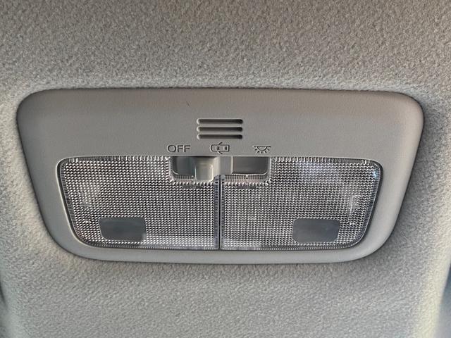 シエンタ ファンベースＧ　セーフティセンス　両側パワースライドドア　純正フルセグナビ　バックカメラ　プッシュスタート　スマートキー　全国一年保証（36枚目）