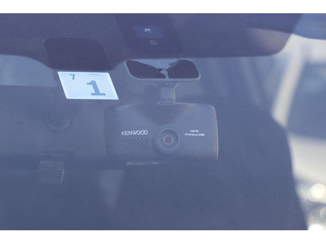 ２．０ｉ－Ｌ　禁煙車　４ＷＤ　ナビ　フルセグＴＶ　ＤＶＤビデオ再生　Ｂｌｕｅｔｏｏｔｈ　ＥＴＣ　ドライブレコーダー　シートヒーター(6枚目)