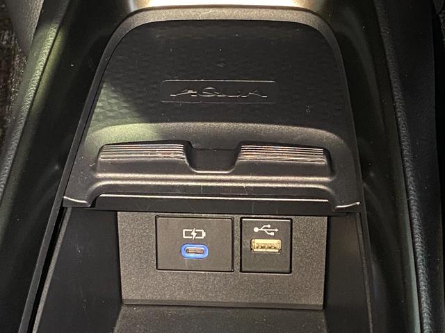 アクア Ｚ　純正１０．５型ディスプレイ　全周囲カメラ　セーフティセンス　ブラインドスポットモニター　レーダークルーズ　前後ドラレコ　ＥＴＣ　禁煙車　ＬＥＤヘッド＆フォグ　オートマチックハイビーム　全国保証（31枚目）