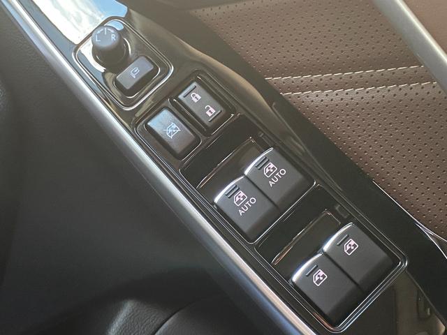 フォレスター ２．０ＸＴ　アイサイト　ブラウンレザーセレクション　サンルーフ　ケンウッドフルセグナビ　バックカメラ　ＥＴＣ　シートヒーター　　パワーシート　パワーバックゲート　スマートキー　プッシュスタート　クルーズコントロール　ＬＥＤヘッドライト　全国１年保証（41枚目）