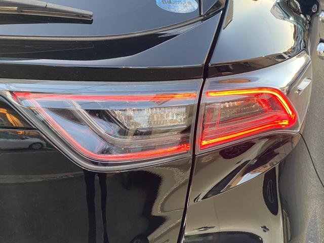 ハリアー プレミアム　スタイルアッシュ　純正フルセグナビ　フルセグＴＶ　バックカメラ　ビルトインＥＴＣ　Ｂｌｕｅｔｏｏｔｈ　シートヒーター　ステリモ　オートクルーズ　プッシュスタート　パワーバックドア　ＬＥＤヘッドライト　全国１年保証（13枚目）