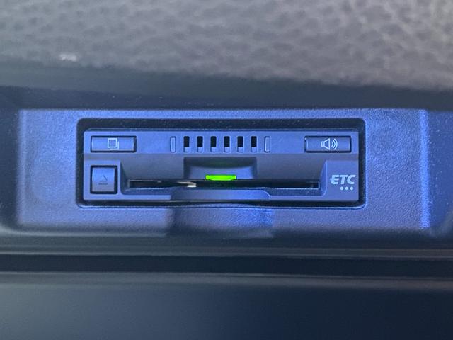 ハリアー プレミアム　スタイルアッシュ　純正フルセグナビ　フルセグＴＶ　バックカメラ　ビルトインＥＴＣ　Ｂｌｕｅｔｏｏｔｈ　シートヒーター　ステリモ　オートクルーズ　プッシュスタート　パワーバックドア　ＬＥＤヘッドライト　全国１年保証（30枚目）