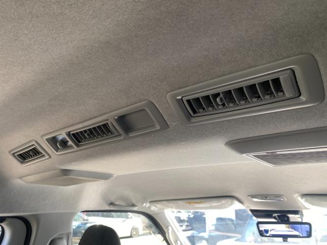 ハイエースワゴン GL 登録未使用車 10人乗り パワースライドドア 純正ナビ TV パノラミックビューモニター デジタルインナーミラー ステアリングリモコン プッシュスタート スマートキー LEDヘッドライト 100V(47枚目)