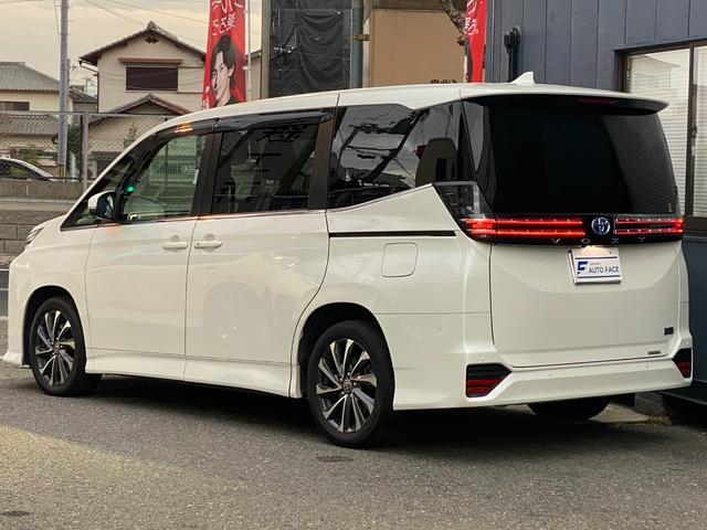 ヴォクシー ハイブリッドＳ－Ｚ　両側パワースライド　パワーゲート　純正ナビＴＶ　パノラミックビュー　ＨＤＭＩ入力　ドラレコ　ＥＴＣ　シートヒーター　ステアヒーター　レーダークルーズ　デジタルミラー　１００Ｖ電源　全国一年保証（8枚目）
