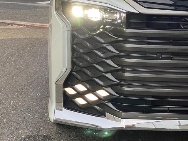 ヴォクシー ハイブリッドＳ－Ｚ　両側パワースライド　パワーゲート　純正ナビＴＶ　パノラミックビュー　ＨＤＭＩ入力　ドラレコ　ＥＴＣ　シートヒーター　ステアヒーター　レーダークルーズ　デジタルミラー　１００Ｖ電源　全国一年保証（12枚目）