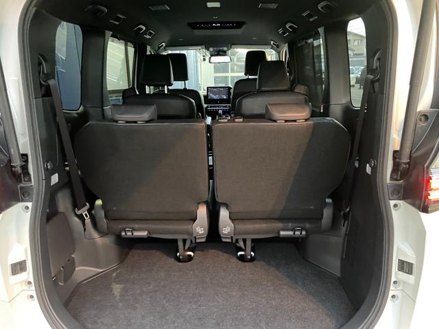 ヴォクシー ハイブリッドＳ－Ｚ　両側パワースライド　パワーゲート　純正ナビＴＶ　パノラミックビュー　ＨＤＭＩ入力　ドラレコ　ＥＴＣ　シートヒーター　ステアヒーター　レーダークルーズ　デジタルミラー　１００Ｖ電源　全国一年保証（21枚目）