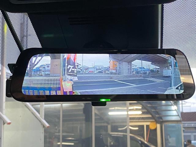 ヴォクシー ハイブリッドＳ－Ｚ　両側パワースライド　パワーゲート　純正ナビＴＶ　パノラミックビュー　ＨＤＭＩ入力　ドラレコ　ＥＴＣ　シートヒーター　ステアヒーター　レーダークルーズ　デジタルミラー　１００Ｖ電源　全国一年保証（31枚目）