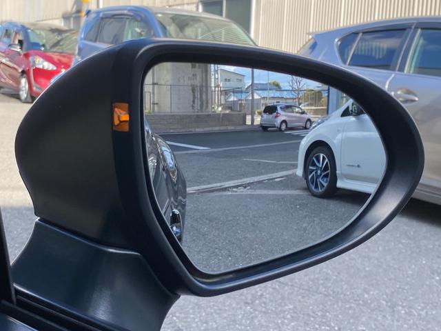 �ǉ��ŏڍ׎ʐ^������]�̂��q�l�́A���₢���킹���[���܂��͂��d�b�i�O�V�Q�|�Q�U�O�|�P�U�R�W�j�܂ł��C�y�ɂ��A�����������܂��B�܂��A�����V�������Ɏԗ����������܂��̂ŁA�݌ɏ󋵂̊m�F�����Ђ��q�˂�������