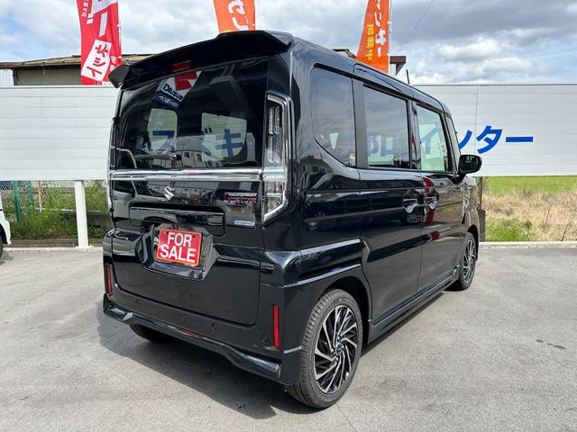 スペーシアカスタム ハイブリッドＧＳ　届出済み未使用車　９９セレクト　１５インチアルミ　クラッツィオシートカバー　８インチフルセグナビ　ＤＶＤビデオ　Ｂｌｕｅｔｏｏｔｈ対応　バックカメラ　ビルトインＥＴＣ（3枚目）