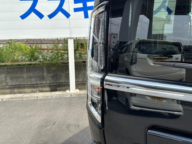 スペーシアカスタム ハイブリッドＧＳ　届出済み未使用車　９９セレクト　１５インチアルミ　クラッツィオシートカバー　８インチフルセグナビ　ＤＶＤビデオ　Ｂｌｕｅｔｏｏｔｈ対応　バックカメラ　ビルトインＥＴＣ（11枚目）