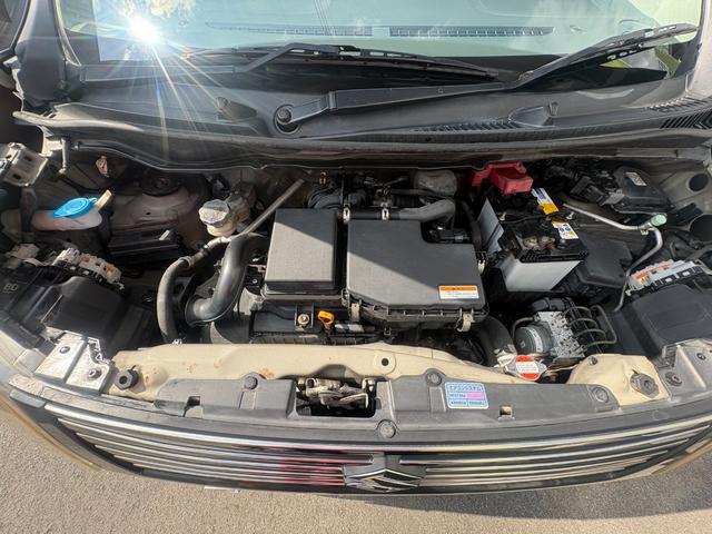 ワゴンR 20周年記念車 スマートキー プッシュスタート 社外ナビ バックカメラ HIDヘッドライト シートヒーター ベンチシート 純正15インチアルミホイール アイドリングストップ(31枚目)