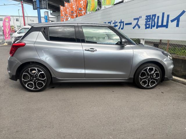 スイフトスポーツ ベースグレード 6MT 走行距離8910キロ LEDヘッドライト スマートキー シートヒーター Bluetooth フルセグ DVD(12枚目)