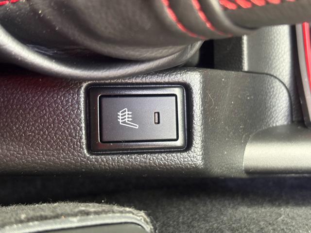 スイフトスポーツ ベースグレード 6MT 走行距離8910キロ LEDヘッドライト スマートキー シートヒーター Bluetooth フルセグ DVD(39枚目)