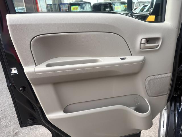 エブリイ ＰＡリミテッド　届出済未使用車　ＬＥＤヘッドライト　ディスプレイオーディオ　Ｂｌｕｅｔｏｏｔｈ　スズキセーフティーサポート　ハイルーフ　コーナーセンサー　アイドリングストップ　車線逸脱警告　キーレス　エアコン（21枚目）