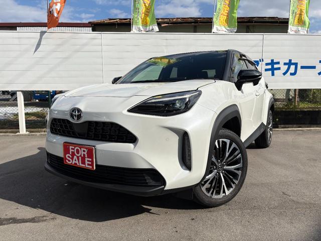 ヤリスクロス Ｚ　白黒ツートン　ディスプレイオーディオ　バックカメラ　シートヒーター　パワーシート　オートハイビーム　ドライブレコーダー　ＬＥＤヘッドライト　純正１８インチアルミ　ＥＴＣ（2枚目）