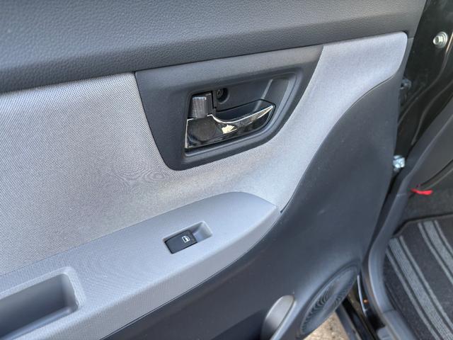 キャスト アクティバＸ　ＬＥＤヘッドライト　新品レザー調シートカバー　メモリーナビ　ワンセグ　ドライブレコーダー　スマートキー　プッシュスタート　アイドリングストップ　オートエアコン　電動格納ミラー（32枚目）