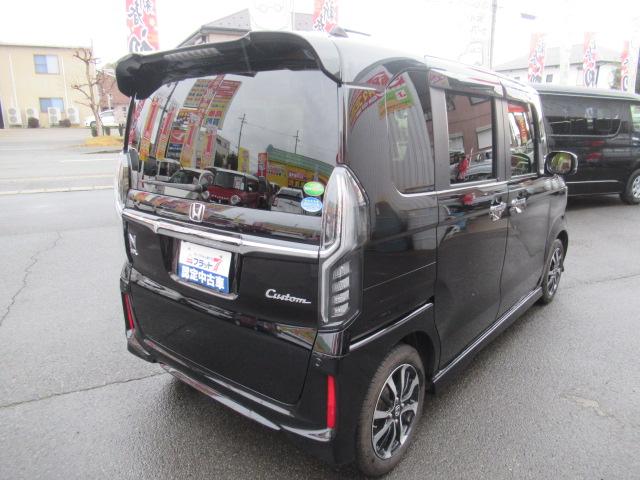 Ｎ－ＢＯＸカスタム Ｇ・Ｌホンダセンシング　Ｂｌｕｅｔｏｏｔｈ音楽　オートＬＥＤ　助手席エアバッグ　車線逸脱警報装置　前車追従機能　キーレス　スマ－トキ－　リアカメラ　パワーステアリング　オートエアコン　パワーウインドー（8枚目）