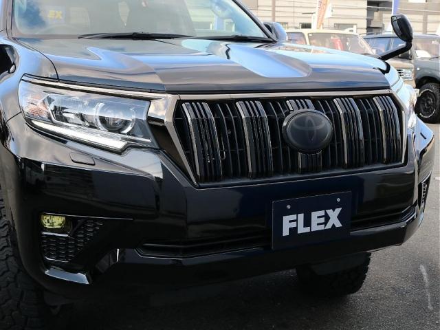 ランドクルーザープラド TX Lパッケージ・ブラックエディション ディーゼル車5人乗り サンルーフ ETC2.0 専用スカッフプレート TRDマッドガード FLEXオリジナル2インチリフトアップコイル ヨコハマジオランダーX-ATタイヤ ブラックエディション(13枚目)