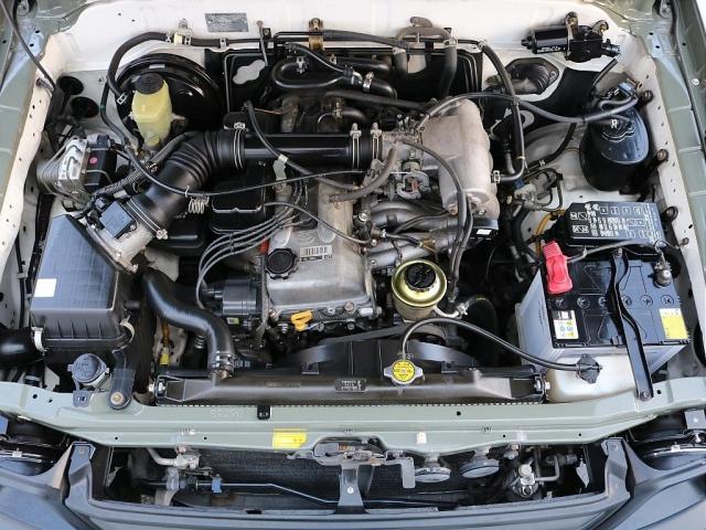 ランドクルーザープラド TXリミテッド 感想 TOYOTA横文字グリル BFGoodrichATタイヤ DEANカリフォルニアAW NARDIメッキステアリング パイオニア製ナビ ドライブレコーダー バックカメラ ARMY 後期型(12枚目)