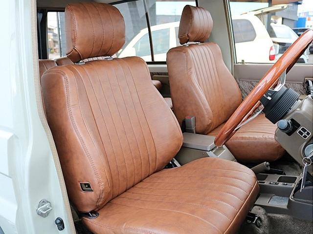 ランドクルーザープラド ＳＸワイド　下取直販車　Ｎｏｘ．ＰＭ適合　デザートカーキ×ホワイト全塗装済　ワイドボディ　茶内装　新品２インチリフトアップコイル　新品ダッシュボード張替　新品ＮＡＲＤＩメッキステアリング　タイミングベルト交換済（6枚目）